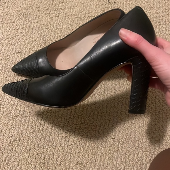 Classic pointed toe black heels (Able - size 6) - Picture 3 of 5